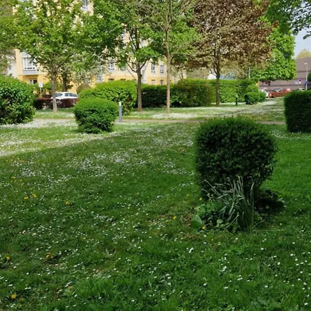 Chagall - Helles Und Gemuetliches In Uninaehe Апартаменты *