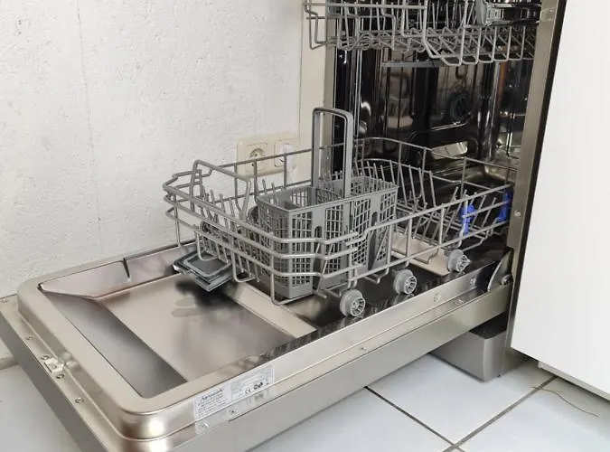 Chagall - Helles Und Gemuetliches In Uninaehe